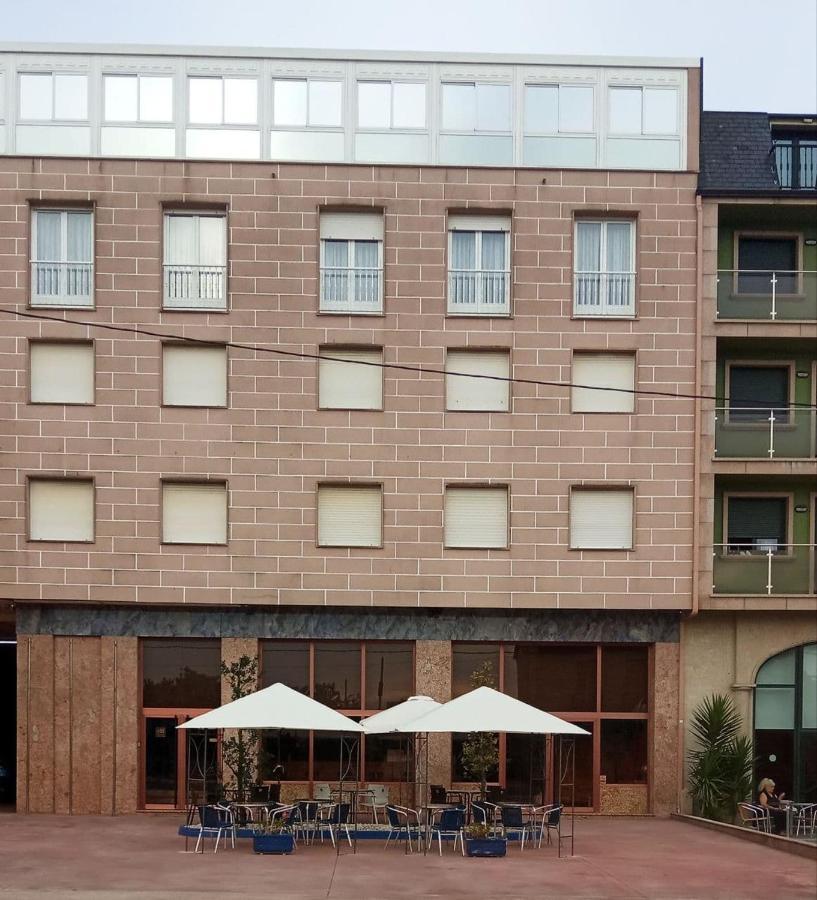 Hotel Lago Villanueva De Arosa Exterior photo